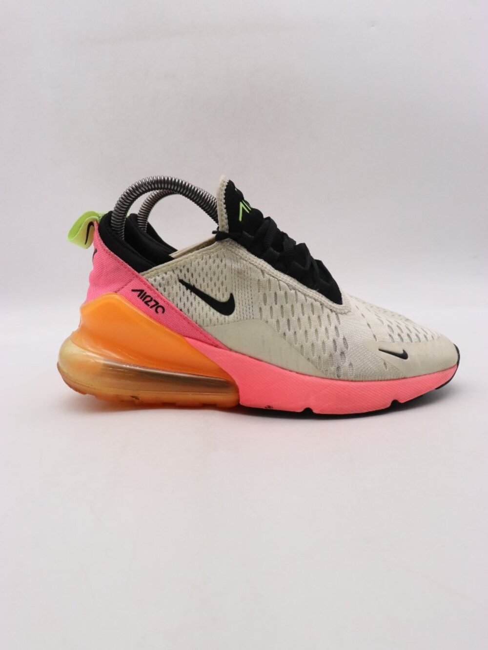 Nike Air Max 270 Women's Size 7 Summit White Sunset Pulse Running Shoes Sneakers